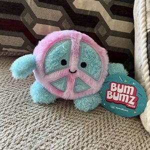 NWT! Bum Bumz MEGS the Peace Symbol, RetroBumz, 5"